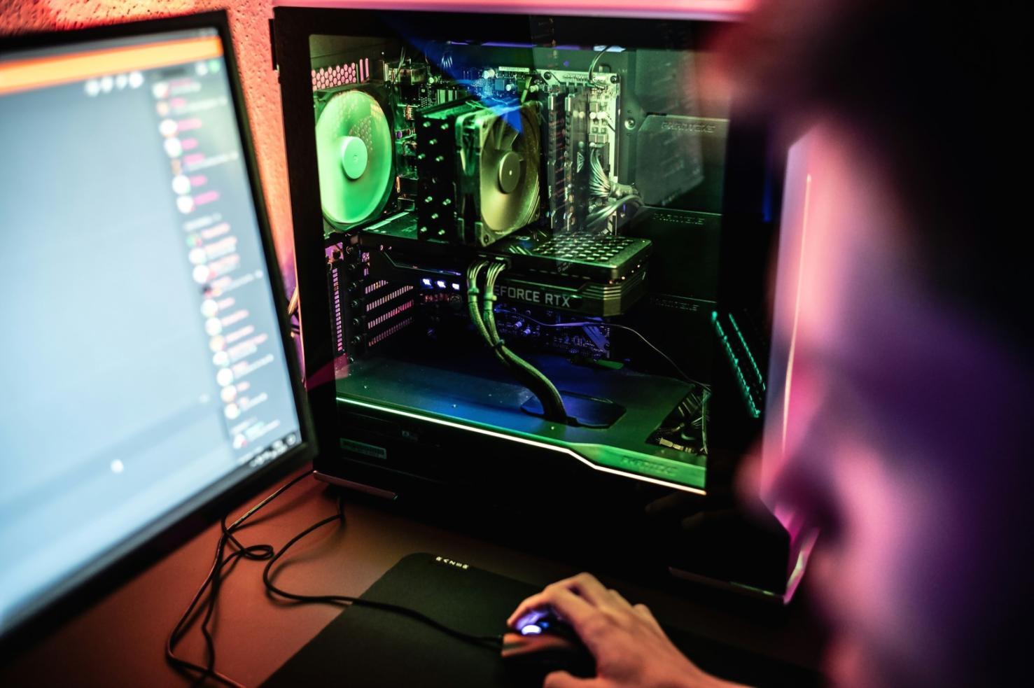 Network troubleshooting training session with real equipment