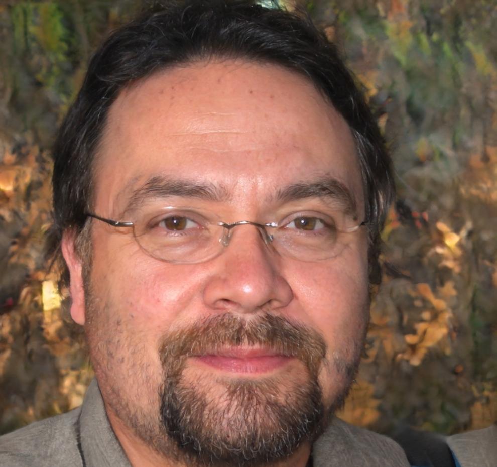 Instructor Lachlan Pemberton teaching network diagnostics